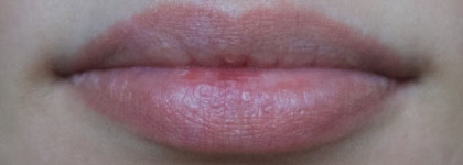 Mac Patentpolish Lip Pencil  Go For Girlie Блеск в стике