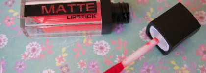 Stellary Matte Lipstick тон 01 Ослепительный луч. Самая комфортная матовая помада