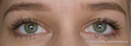 Тушь для ресниц Maybelline New York the Volum` Express Colossal Go Extreme Leather Black