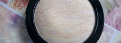 Хайлайтер MAC Mineralize Skinfinish Lightscapade