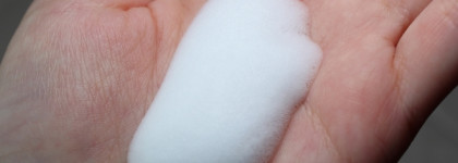 Внутренняя гармония с нежной пеной для душа Rituals The Ritual of Jing Calming Foaming Shower Gel