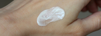 Подсвечивающая линейка для лица от Sesderma C-Vit с витамином С. Липосомальная сыворотка, крем-контур вокруг глаз и увлажняющий крем для лица