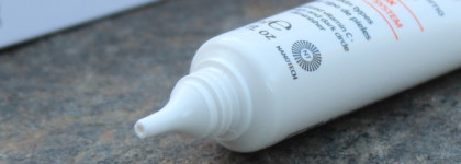 Подсвечивающая линейка для лица от Sesderma C-Vit с витамином С. Липосомальная сыворотка, крем-контур вокруг глаз и увлажняющий крем для лица