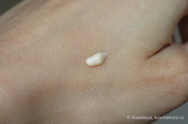 Подсвечивающая линейка для лица от Sesderma C-Vit с витамином С. Липосомальная сыворотка, крем-контур вокруг глаз и увлажняющий крем для лица