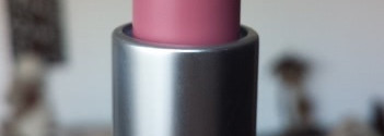Розовая вредина MAC  Matte Lipstick Pink Plaid