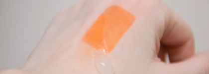 Любимый пилинг-скатка Tony Moly Floria Brightening peeling gel