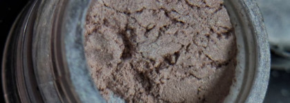 Моя прелесть — сатиновые тени Чарующая простотой от Sigil Inspired