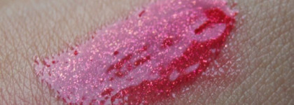 Немного о блесках для губ. MAC Lip Glass Viva Glam Rihanna