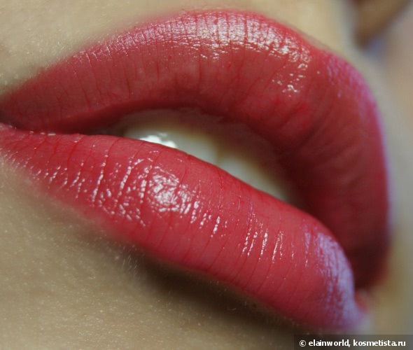 L`oreal Colour Riche Extraordinaire в оттенке №304 Ruby Opera