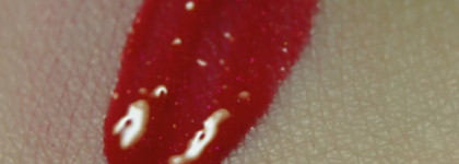 L`oreal Colour Riche Extraordinaire в оттенке №304 Ruby Opera