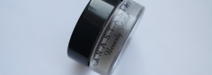 Брови с Anastasia Beverly Hills Dipbrow Pomade