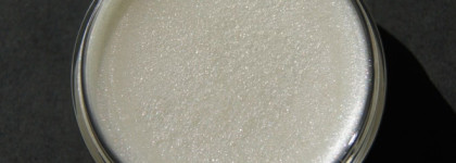 Для блеску глаз и не только с MAC Cinderella Studio Eye Gloss