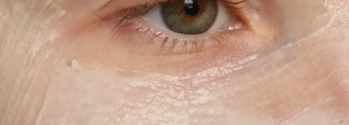 Греческий йогурт с пробиотиками для Вашей кожи с маской Korres "Hydra-Biome Greek Yoghurt Probiotic Superdose Face Mask"