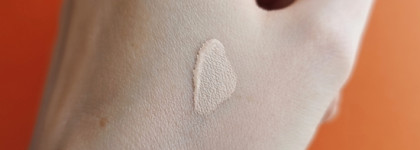 Еще один консилер в копилку. Vivienne Sabo Aurora Concealer 01