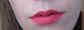 Матовый бальзам-карандаш: Revlon Colorburst Matte Balm #210
