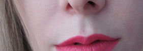 Матовый бальзам-карандаш: Revlon Colorburst Matte Balm #210