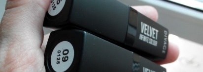 Летнее настроение с помадами Divage Velvet Infinite Colour № 09 И № 05