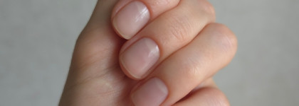 Какая нежность с Вв-Лаком для ногтей от Elian Russia Home Salon BB Nail Polish