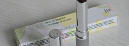 Легенда от Clinique Almost Lipstick в оттенке Black Honey