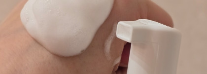 Vichy Laboratoires: Mineralizing thermal water и Pureté Thermale cleansing foam Vichy