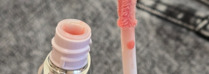Kiko Milano 3d hydra lipgloss 03 Pearly apricot – итальянское недоумение