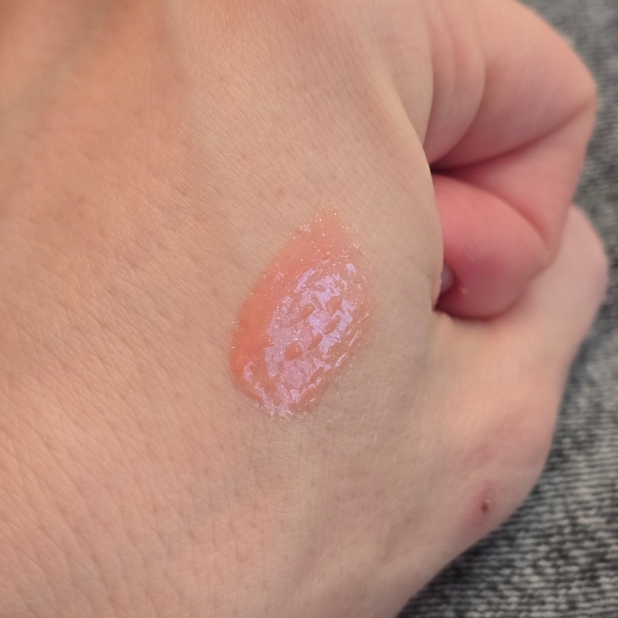 ПРи электрическом свете