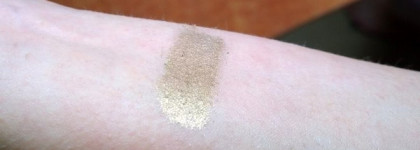NYX loose pearl eye shadow оттенок mink и Inglot body powder pigment #17