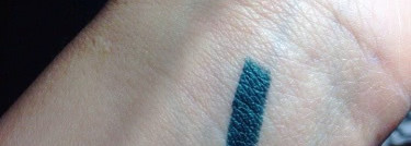 Maybelline Master Drama Khol Liner в оттенке Vert Couture/Couture Green