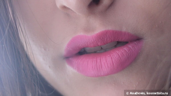 Как глоток свежего воздуха Bobbi Brown Creamy Matte Lip Color N12 Pink Lily