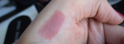 Мой идеальный нюд Bobbi Brown Rich Lip Color #9 Bare Pink