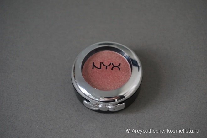 Два новичка от NYX в моей коллекции - NYX Prismatic Eyeshadow - Golden Peach, NYX Dark Circle concealer - Fair