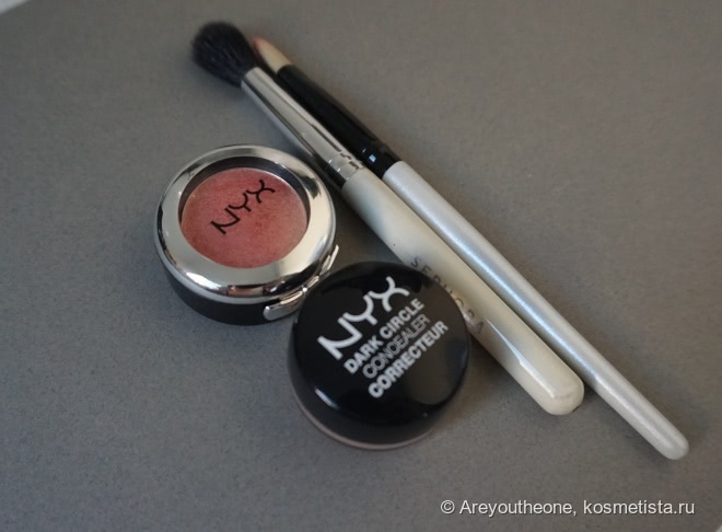 Два новичка от NYX в моей коллекции - NYX Prismatic Eyeshadow - Golden Peach, NYX Dark Circle concealer - Fair