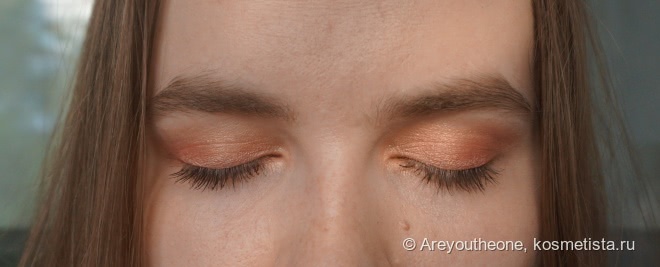 Два новичка от NYX в моей коллекции - NYX Prismatic Eyeshadow - Golden Peach, NYX Dark Circle concealer - Fair