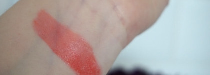 Клубничное желе - блеск для губ Maybelline Shine Lip Gloss 130 Gleaming Grenadine