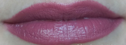Еще одна бюджетная находка - помада Rimmel Moisture Renew 180 Vintage Pink