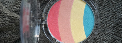 Essence Rainbow Highlighter - кусочек радуги