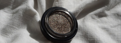 Сиять с Victoria Beckham Lid Lustre in Mink