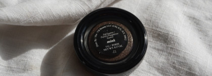 Сиять с Victoria Beckham Lid Lustre in Mink