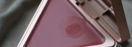 Диковинка заморская LYS Beauty Higher Standard Satin Matte Blush in Self Love