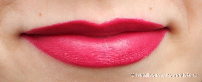 Восхитительная бордово-малиновая IsaDora Twist-Up Matt Lips Satin Soft Peel 65 Ruby Gem