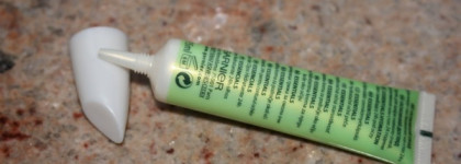 Никакой крем Garnier Skin Naturals Основной уход крем вокруг глаз Увлажнение нон-стоп 24 часа