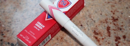 Тающий карандаш-блеск для губ Kiko Urban Sheen lipgloss 02 Vibrant Camellia