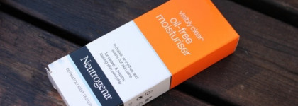 Безжировая эмульсия для лица Neutrogena oil-free mousturiser