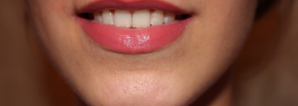 Нежная нюдовая помада Kiko Smart lipstick 918