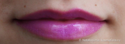 Помада для тех, кто всё еще стесняется носить MAC Heroine. Очаровательная Kiko Smart Lipstick 923