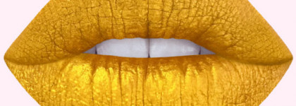 Для любителей золота на губах есть LimeCrime Velvetines Zenon