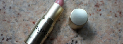 С 20-летием, Kiko! Полуматовая помада из лимитированной коллекции Kiko Mini Divas Lipstick 01 Practical Rose