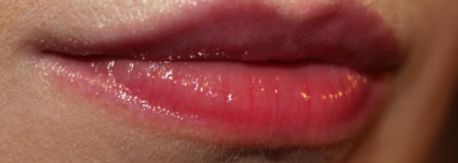 Yves Saint Layrent Volupte Tint-in-Oil Nourishing Lip Oil Colour Enhancer #6 Peach me love Масло-бальзам для губ с оттеночным пигментом