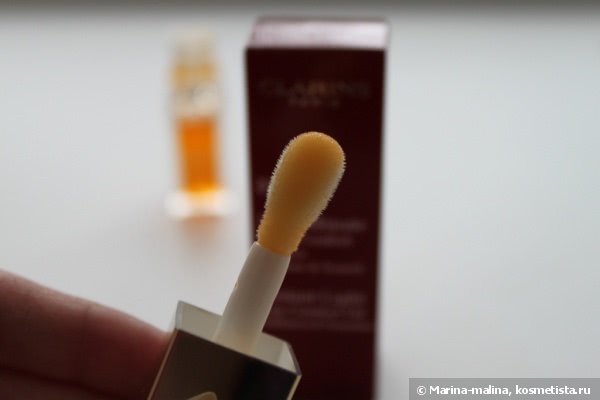 Clarins Eclat Minute Instant Light Lip Comfort Oil #1 Honey