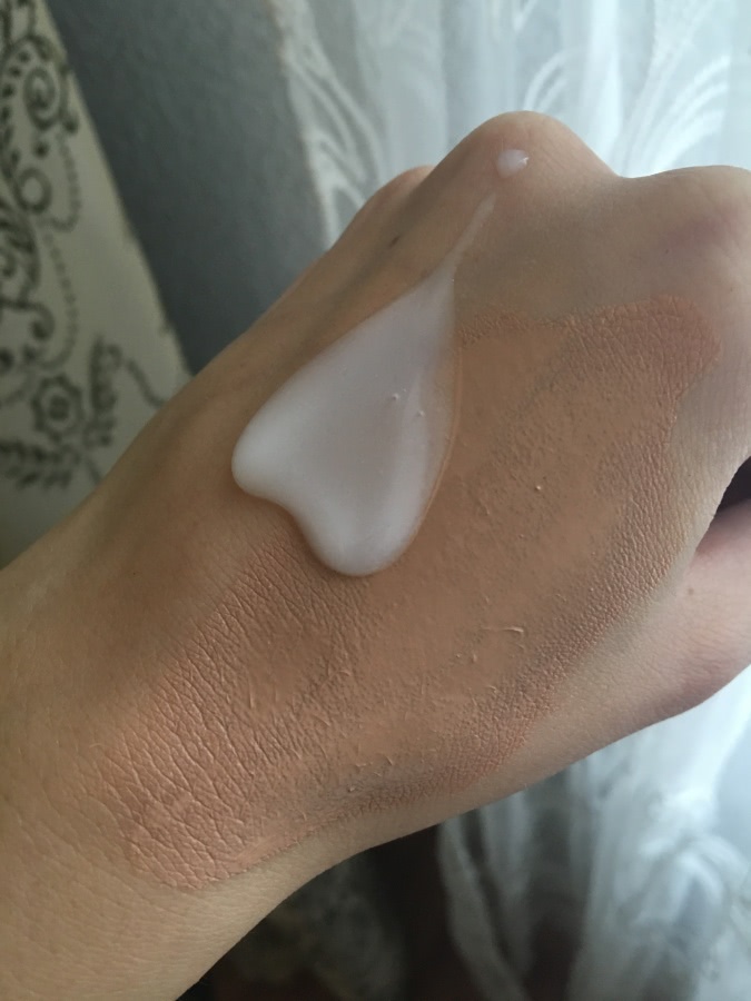 Мой демакияж и мягкий гель-крем совершенствующий кожу для сухой и чувствительной кожи L'Oréal Paris Абсолютная нежность